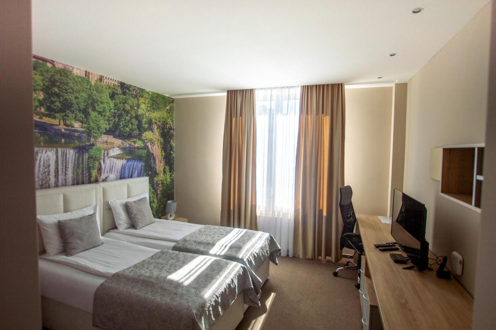 Hotel IUT Travnik Extérieur photo