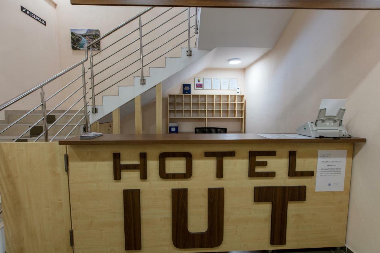 Hotel IUT Travnik Extérieur photo