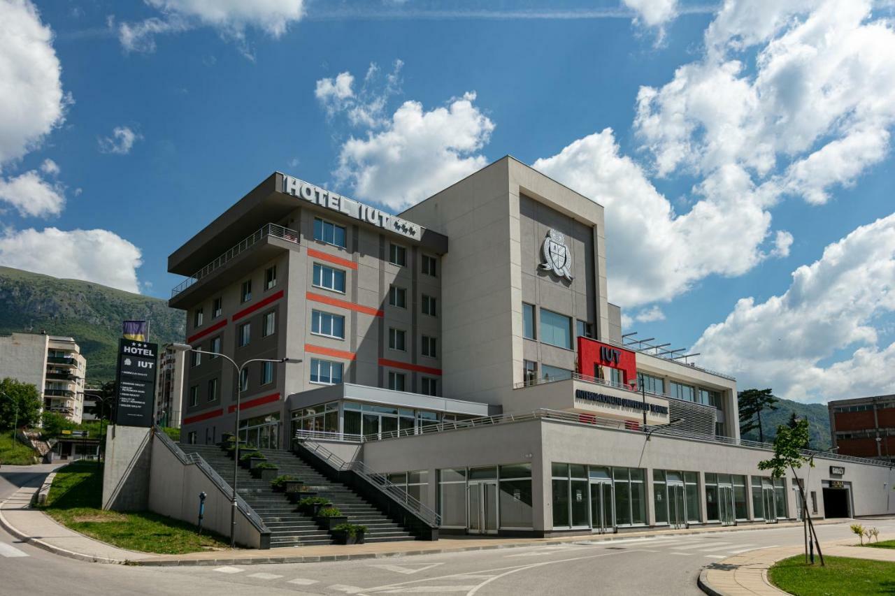 Hotel IUT Travnik Extérieur photo